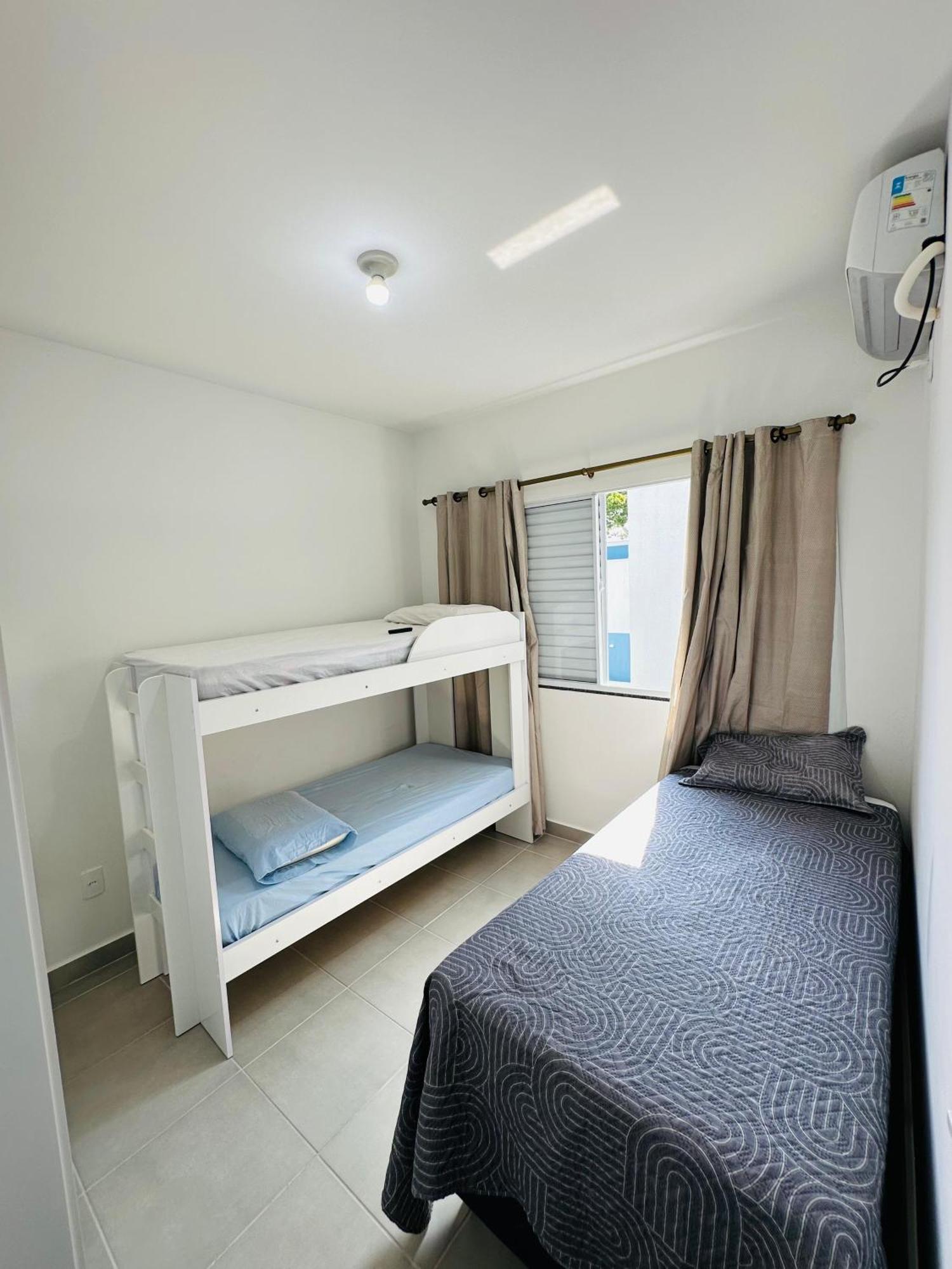 Aconchego Da Ale Em Porto, Ar Condicionado E Piscina, Inteiro, Cozinha Completa, Wifi, 02 Quartos Confortaveis, Travesseiro Nasa , Colchao Confortavel Ideal Ferias Descanso Lazer Ou Negocios *